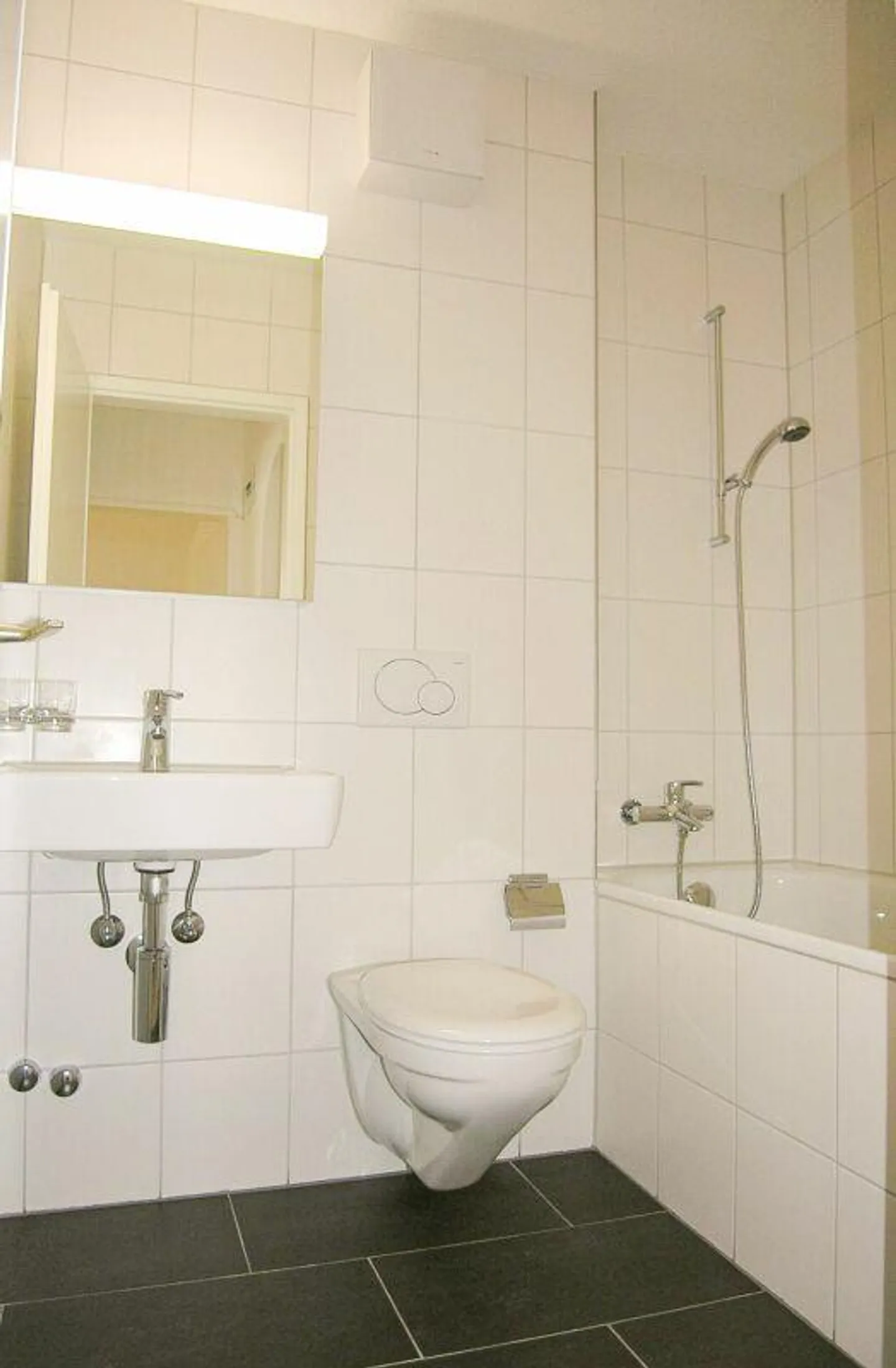 Appartamento affascinante 3.5 camere in una posizione tranquilla - Foto 4 di 7