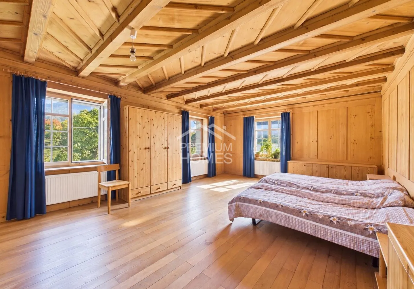 Historisches Gemeindehaus mit Potenzial - Foto 4 von 11