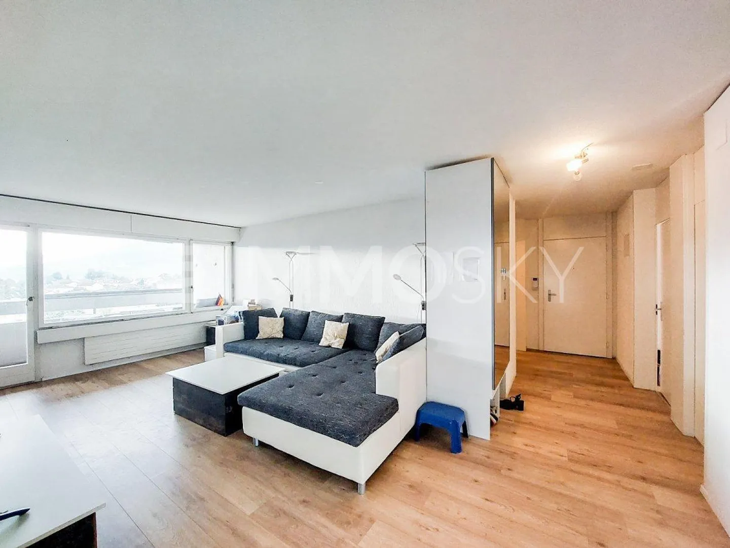 Gemütliche Wohnung mit spektakulärem Ausblick - Foto 2 von 5