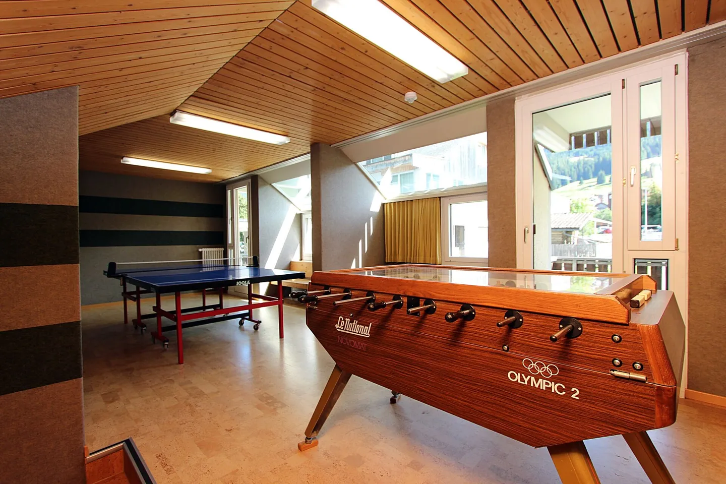 Renovated 2.5-room apartment in Tga Clo - Photo 6 of 9