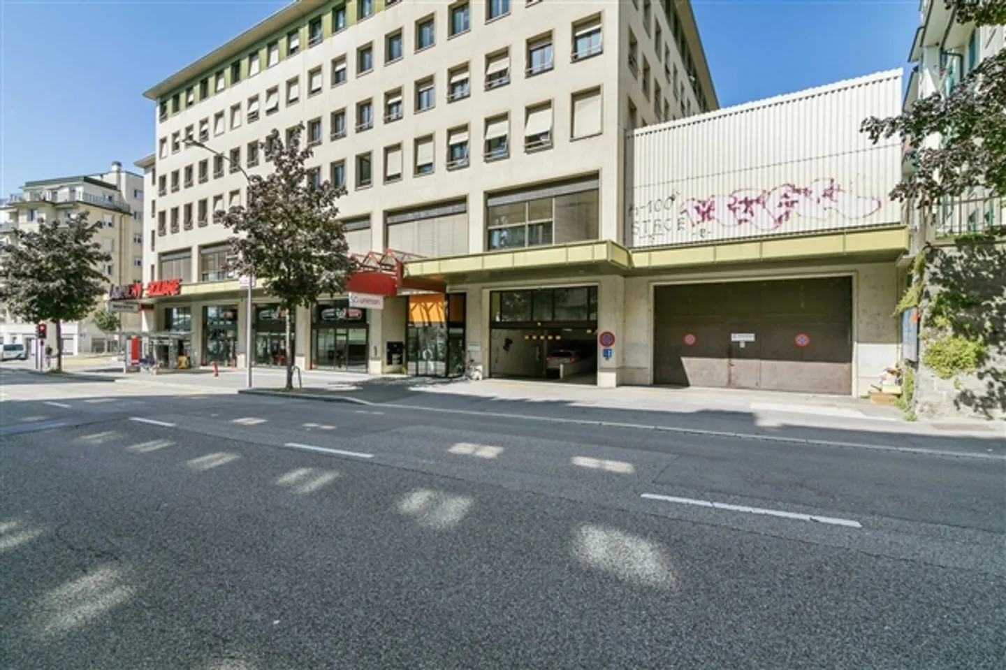 Grande surface lumineuse 200m2 - Entre Lausanne et Prilly - Photo 1 sur 8