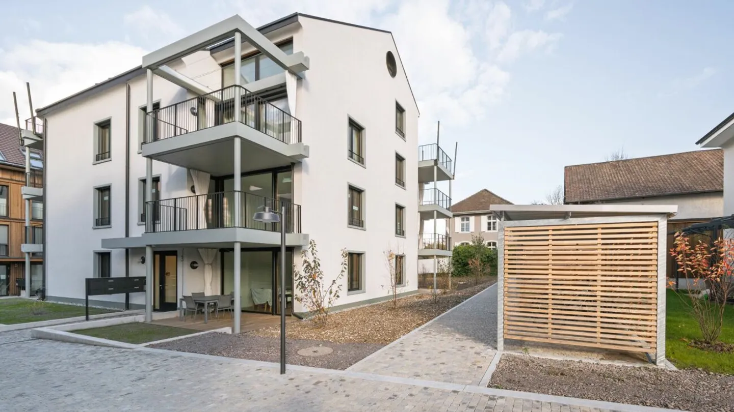 Appartements penthouse élégants de 3,5 pièces avec galerie à Augst BL - Photo 2 sur 11