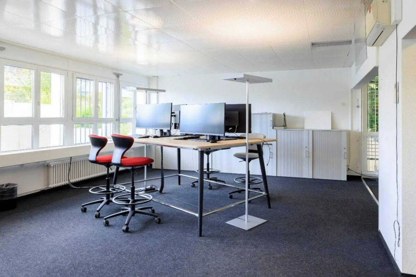 Horgen - Ausgebautes Büro Plug and Play - Foto 7 von 11