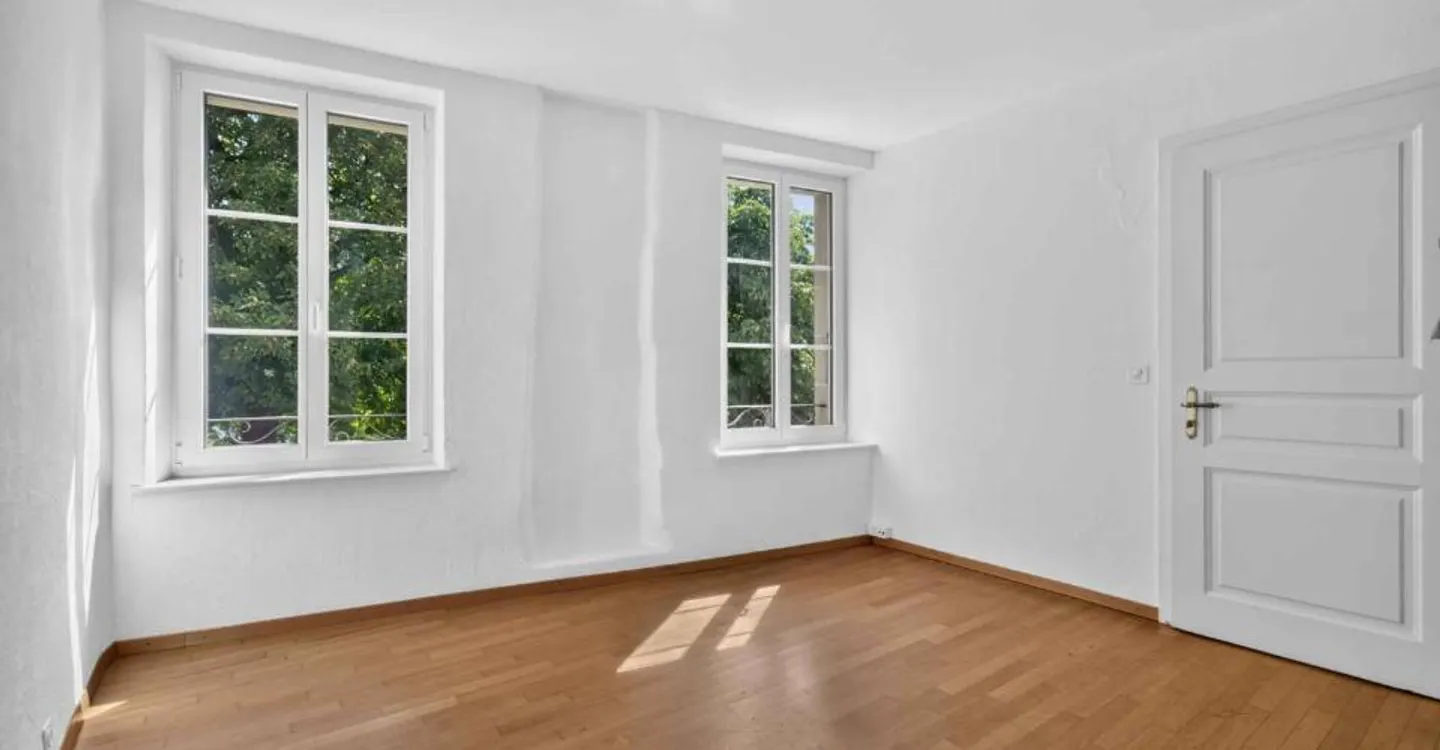 Spacious 2.5 room apartment in the city center - Photo 8 of 9