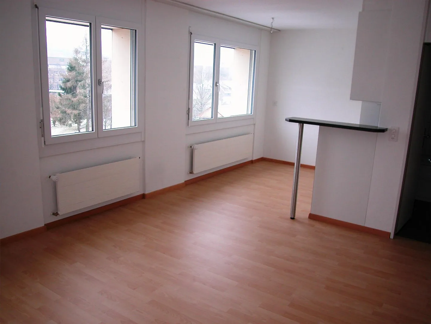 Luminoso appartamento di 1,5 stanze con charme a Suhr - Foto 4 di 6