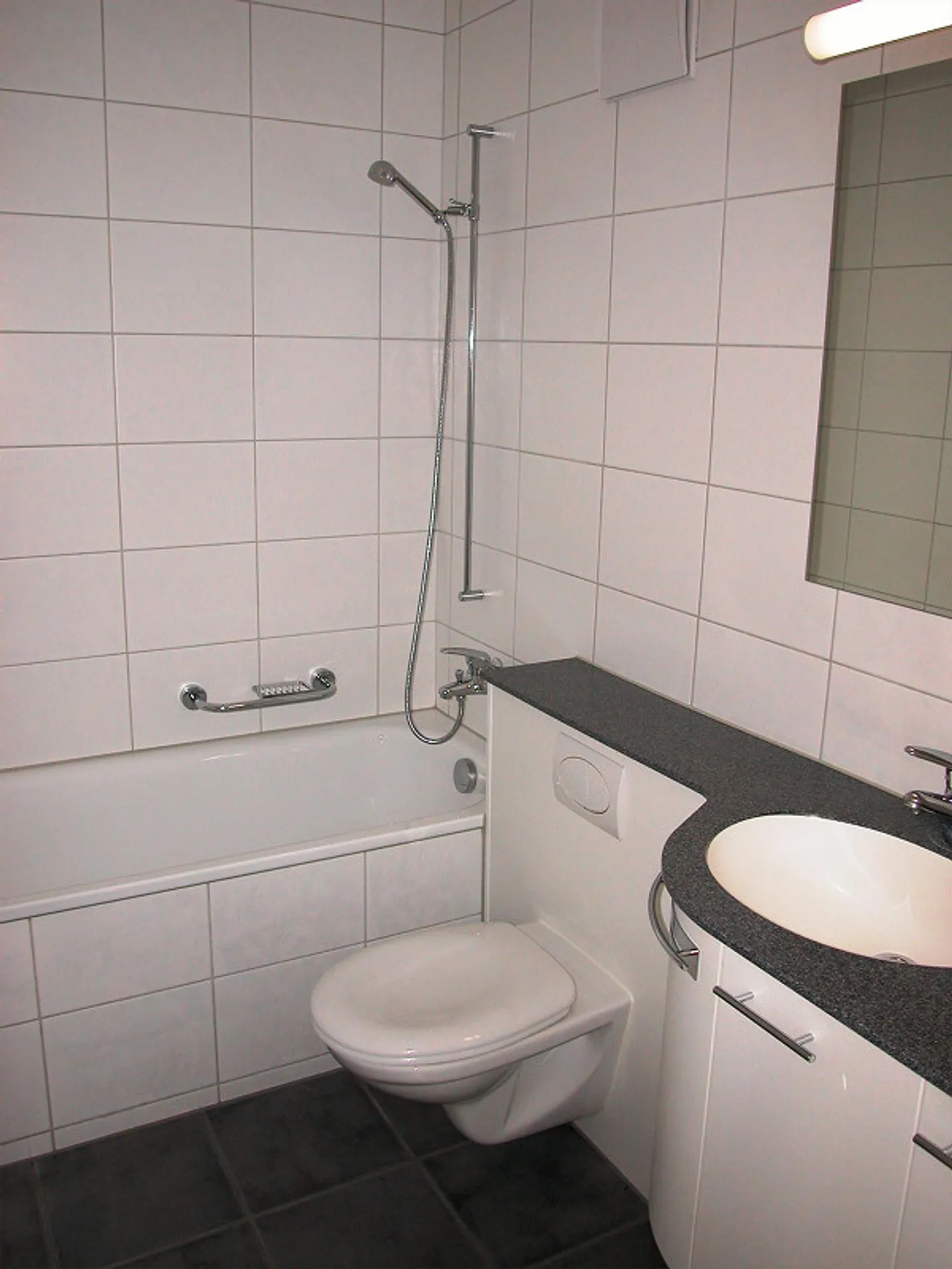 Luminoso appartamento di 1,5 stanze con charme a Suhr - Foto 5 di 6