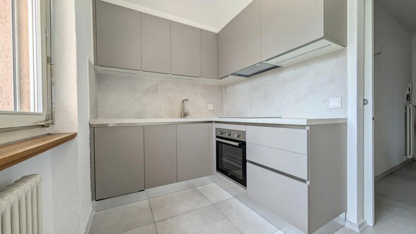 Appartamento d'Investimento con Vista Lago - Foto 9 di 12