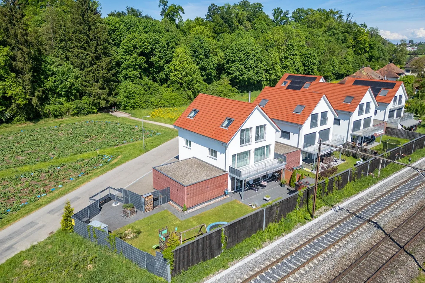 Casa unifamiliare moderna in posizione adatta alle famiglie - Foto 4 di 20