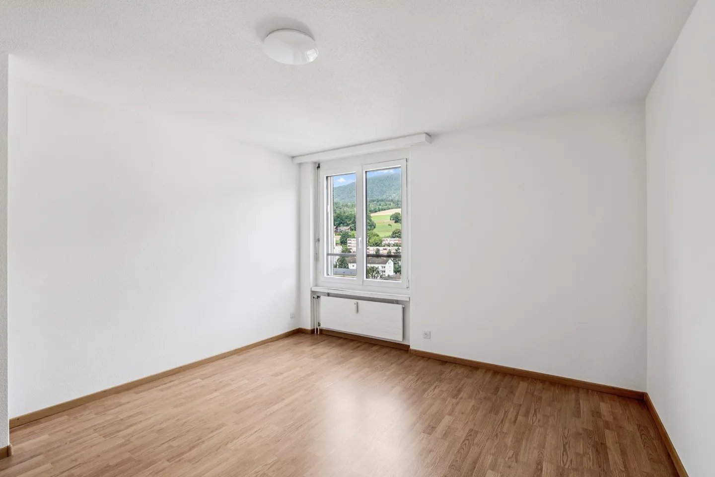 Superbe appartement en duplex spacieux dans un endroit calme ! - Photo 8 sur 8