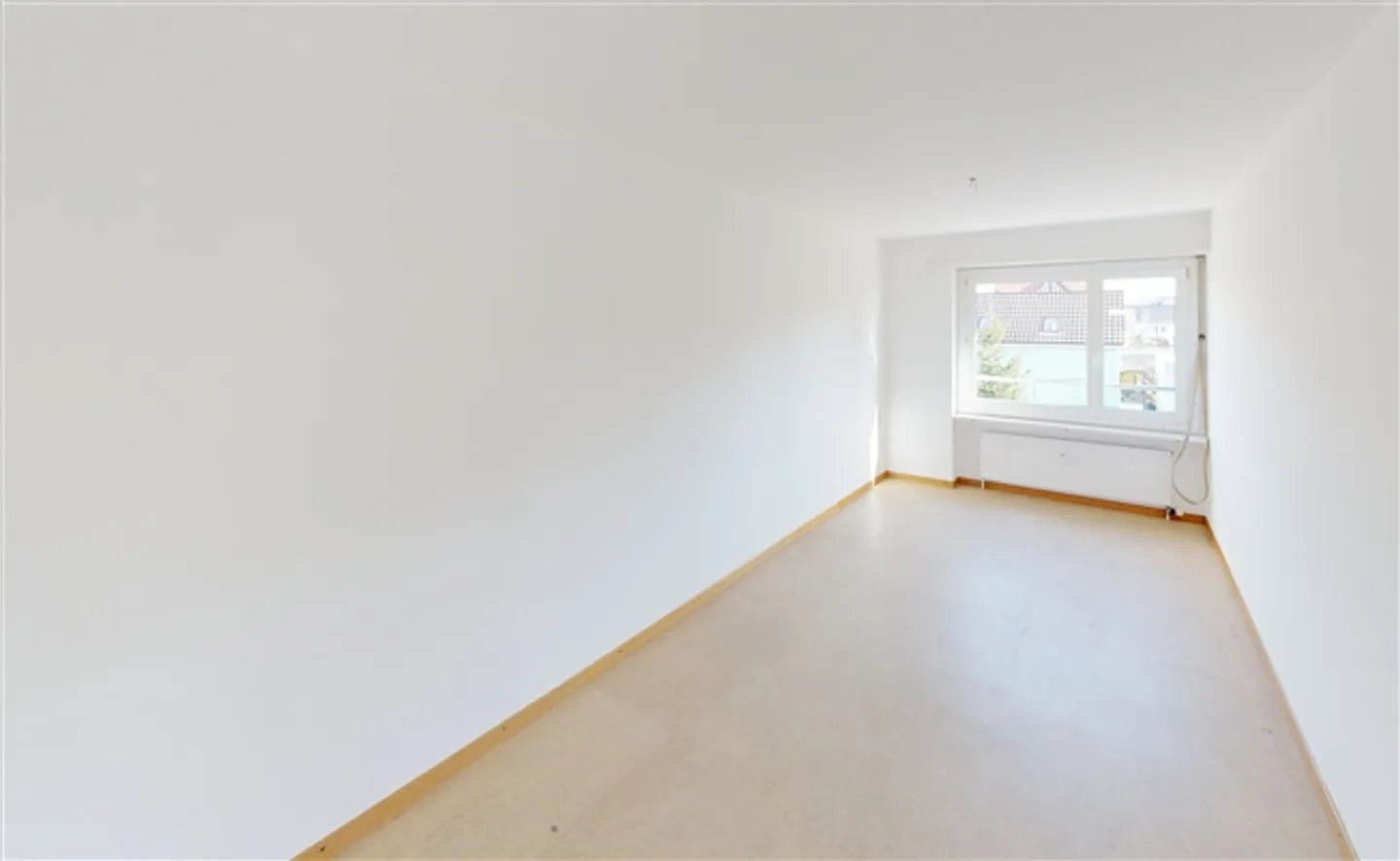 Geräumige Wohnung mit Balkon - Foto 5 von 10