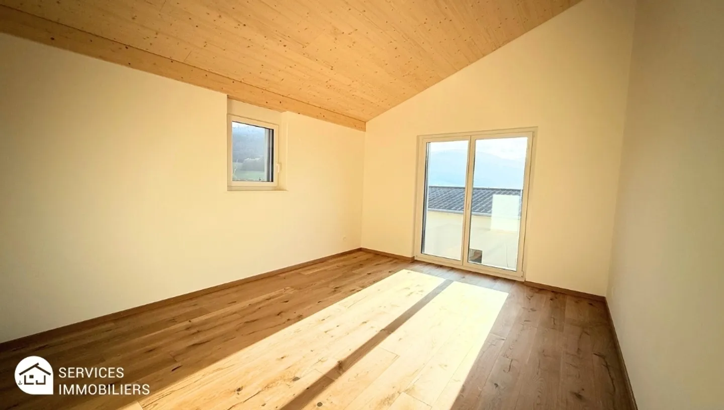 Wunderschönes Doppelhaus mit Blick auf das Tal - Foto 8 von 19