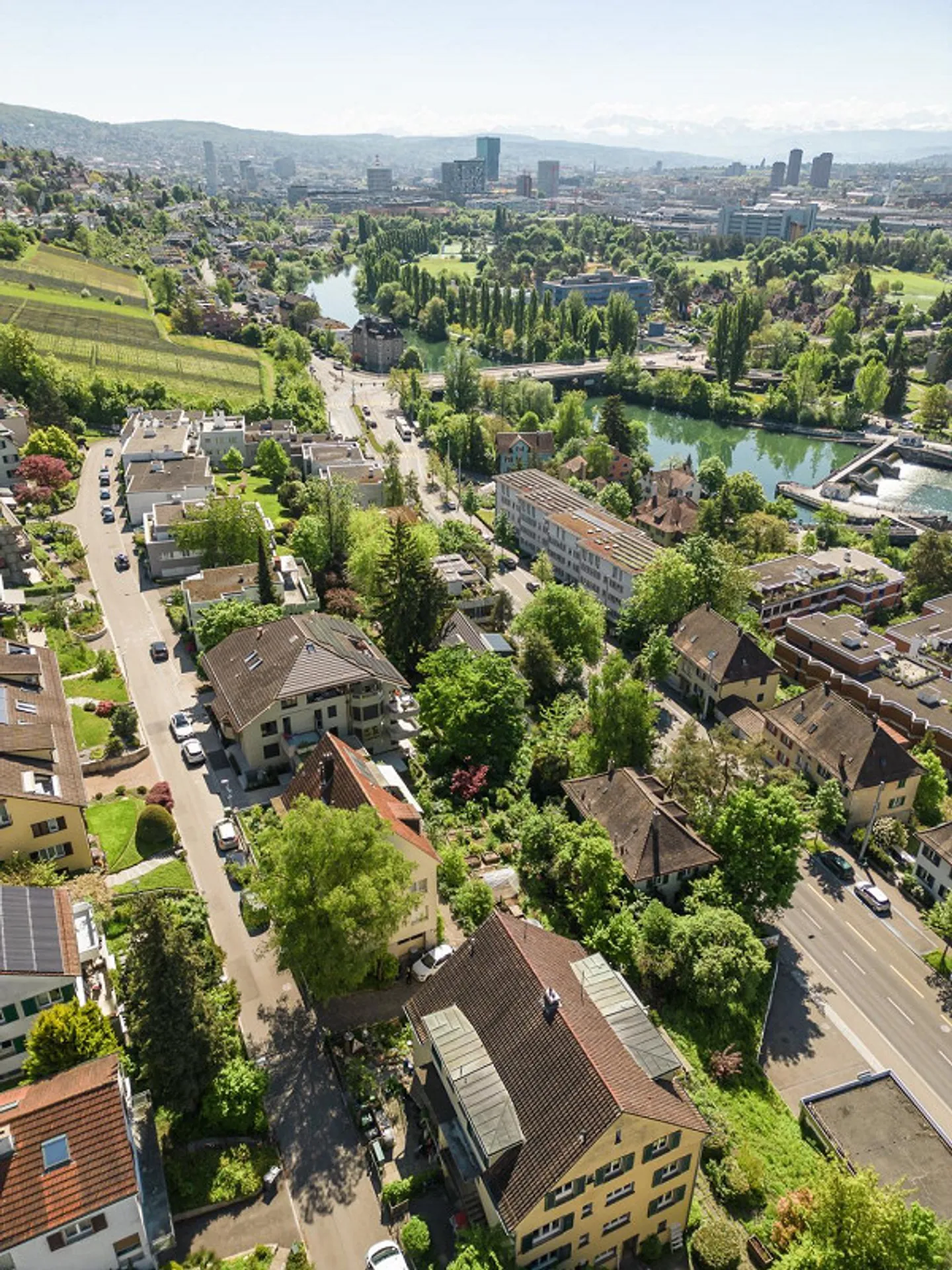 Terreno edificabile in una bella posizione con vista - Foto 6 di 11