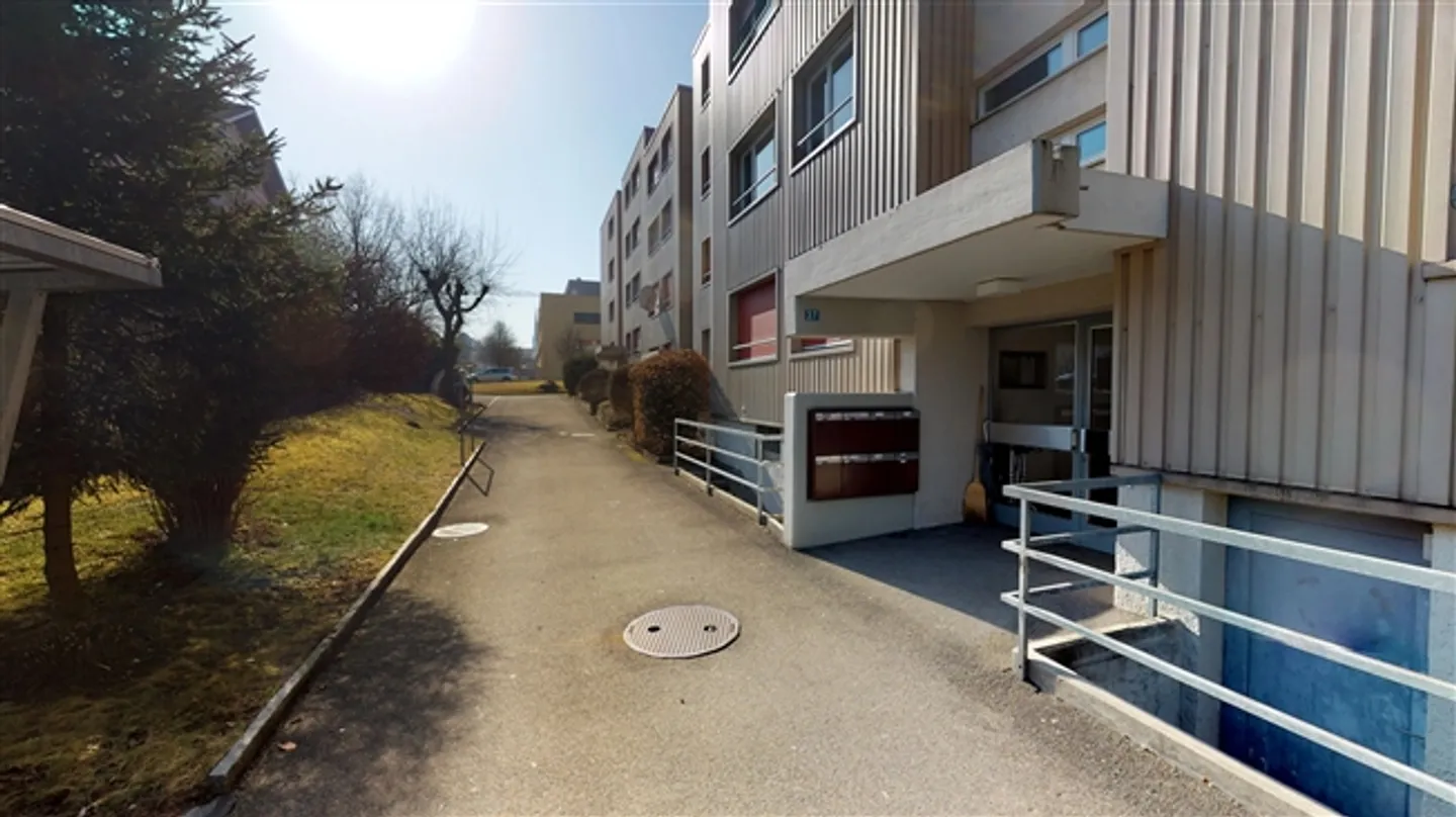 Geräumige Wohnung mit Balkon - Foto 10 von 10