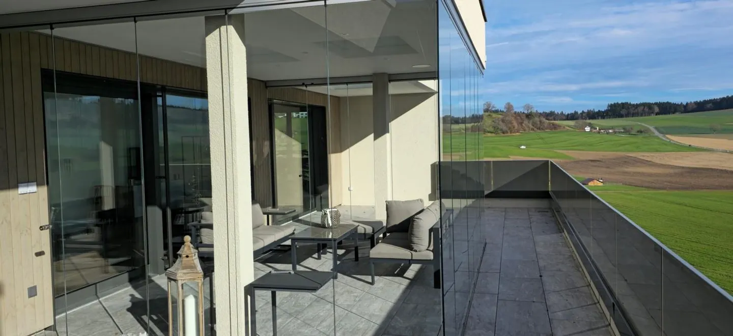 Appartement penthouse de 3,5 pièces à louer - Photo 8 sur 11