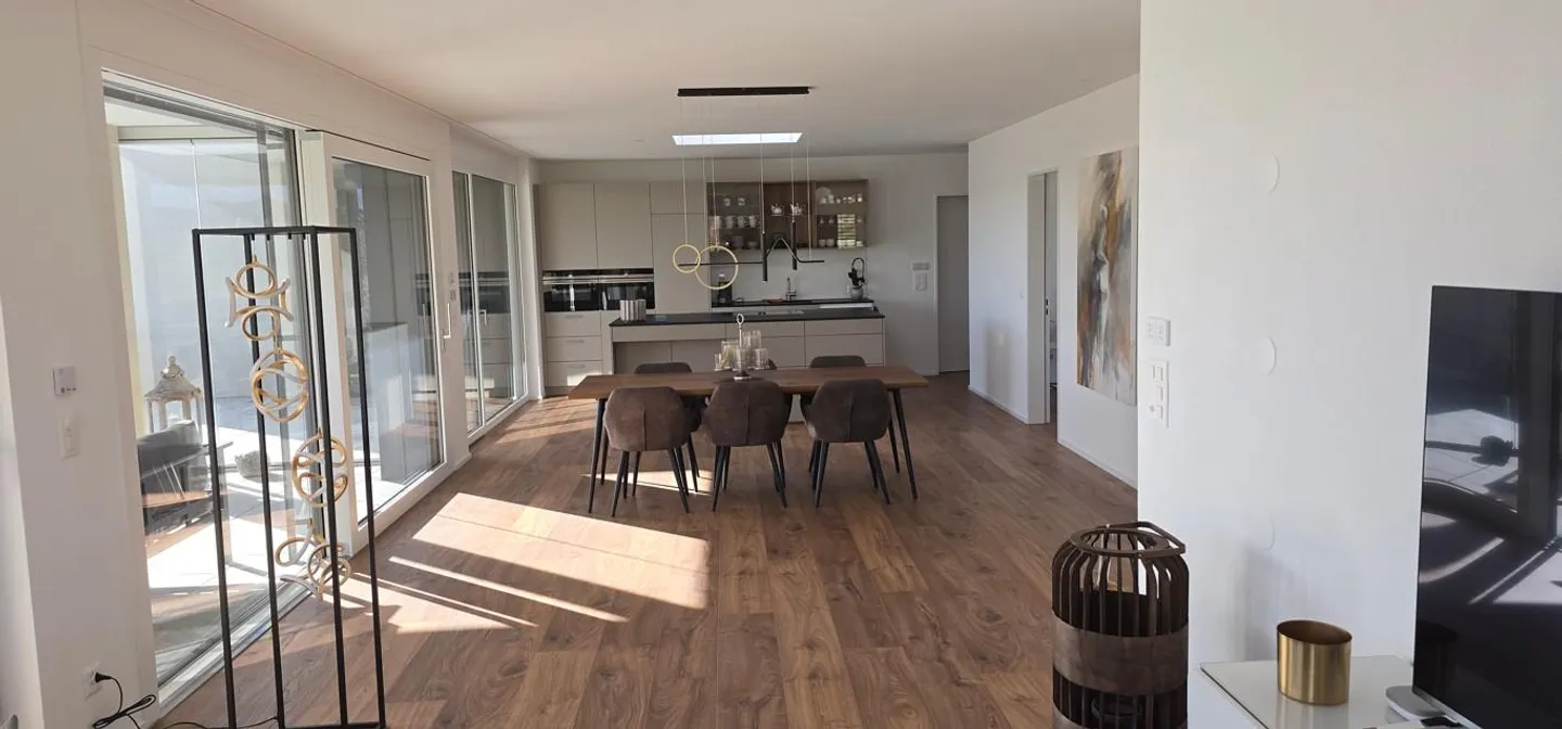 Appartement penthouse de 3,5 pièces à louer - Photo 6 sur 11