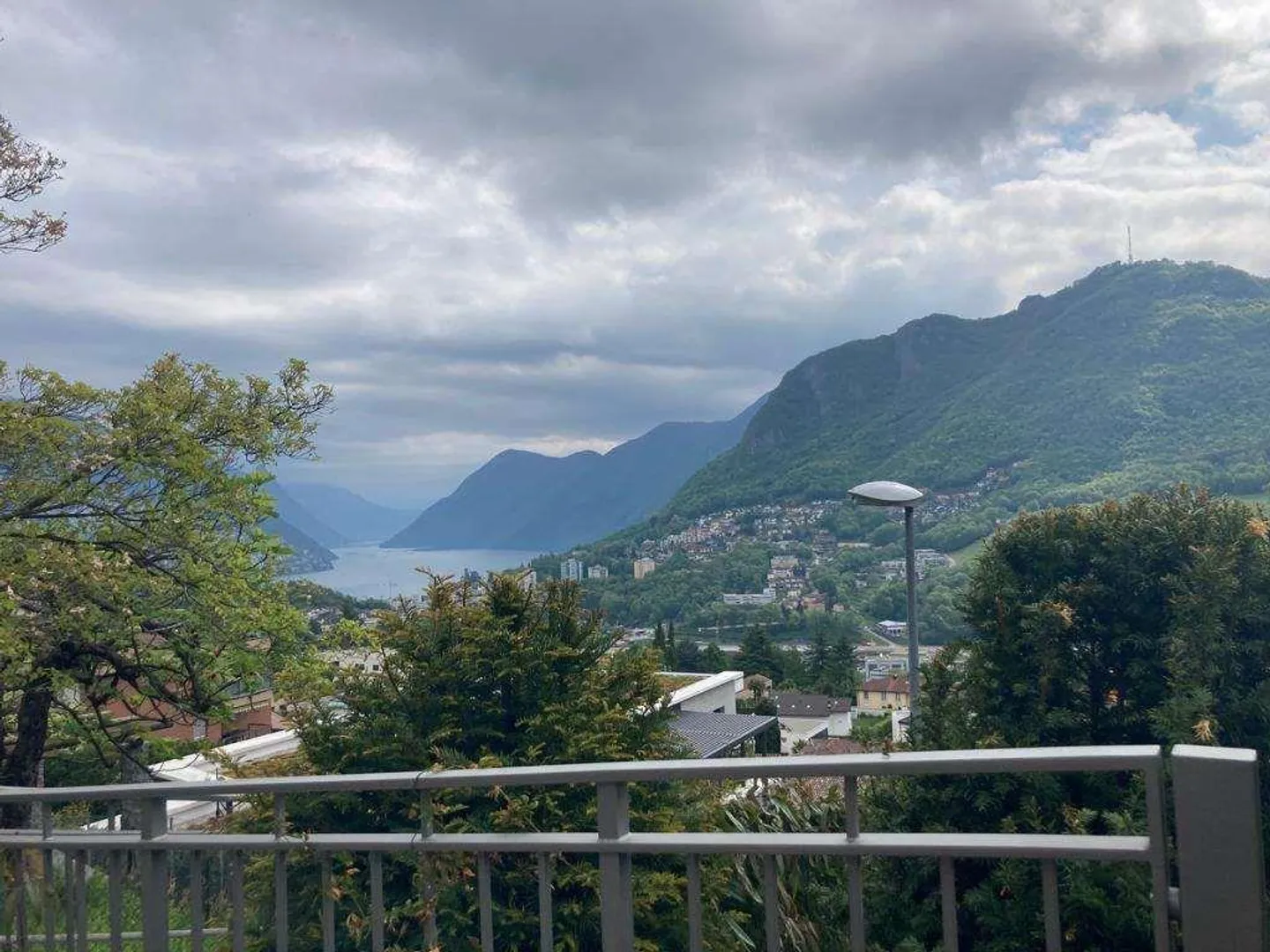 Splendide loft dans une résidence de luxe à Montagnola - Photo 5 sur 13