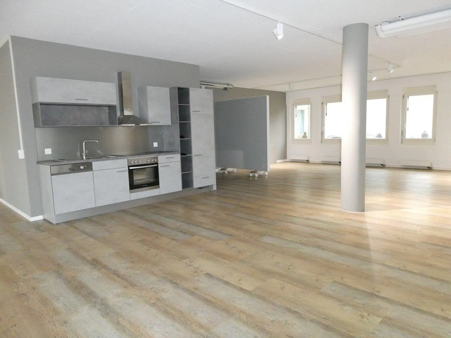 Modernes Loft in Zentraler Lage - Foto 2 von 8