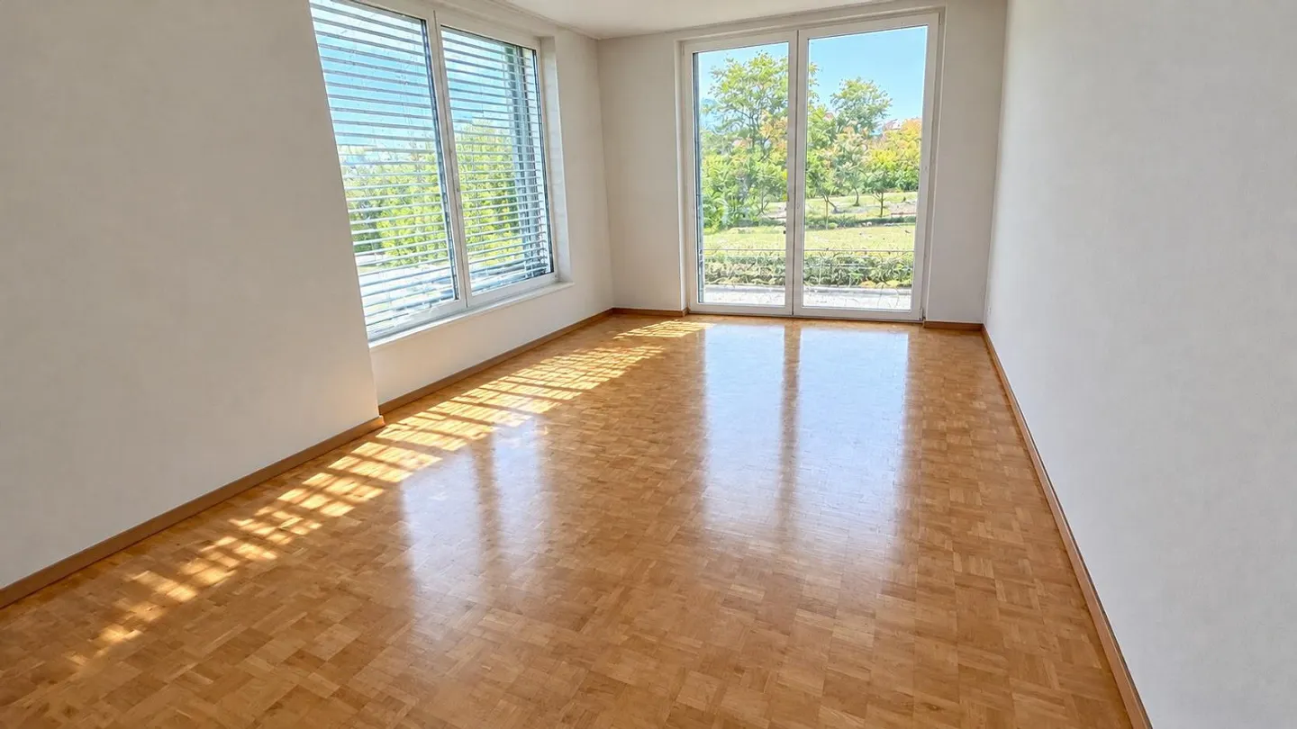Modern Ground Floor Apartment in Nature-Friendly Location - Photo 5 of 9