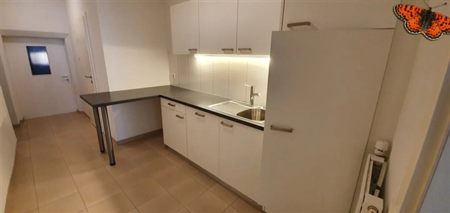 Belle surface commerciale de 114m² au cœur de Payerne - Photo 4 sur 9