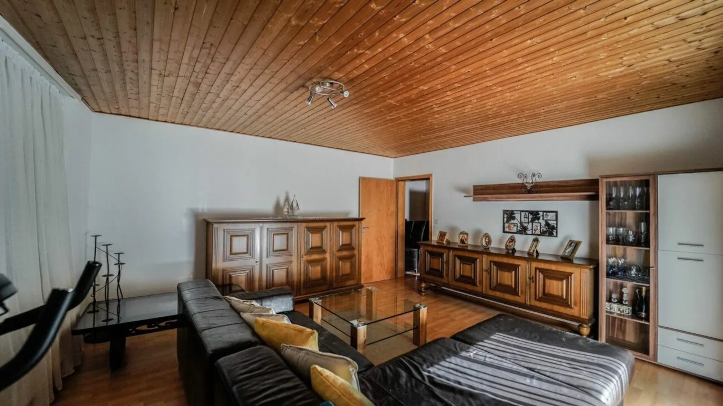 Charming multi-family house with 8 units in a central location - Photo 5 of 11