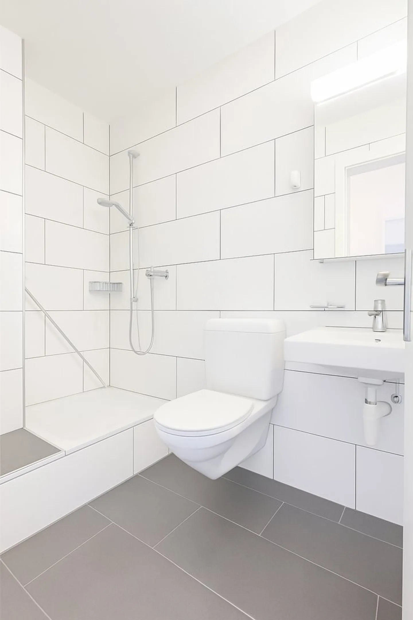 Grosszügige 5.5-Zimmerwohnung mit Cheminée - Foto 10 von 11