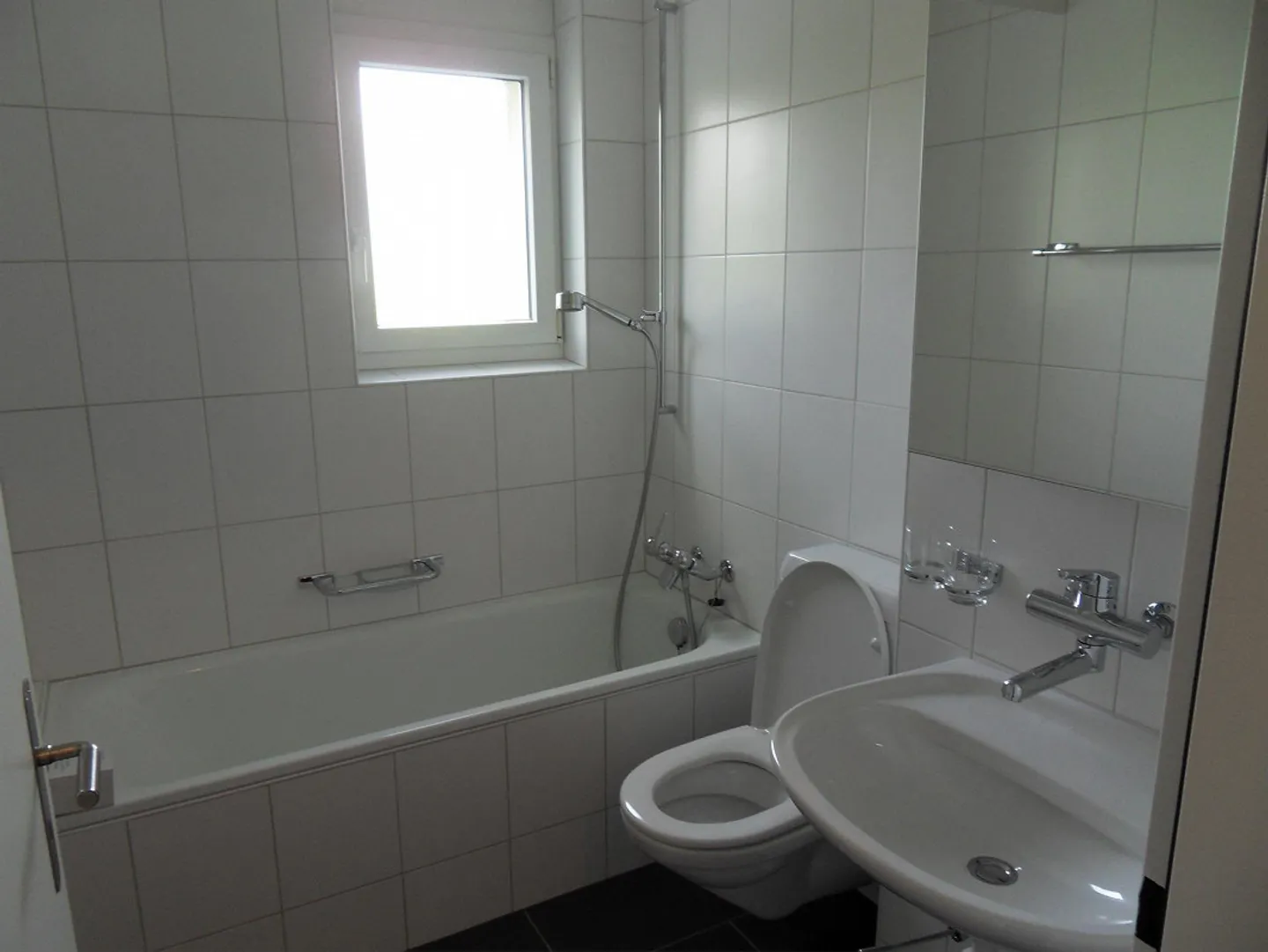 Helle Wohnung mit Garten - Foto 5 von 6