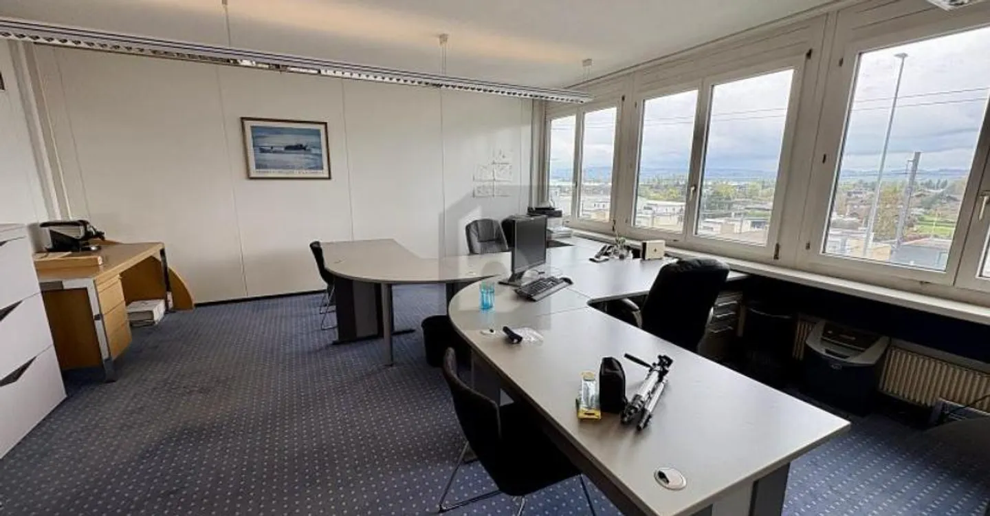 WITH LAKE VIEW AND VERSATILE USAGE - Photo 2 of 5