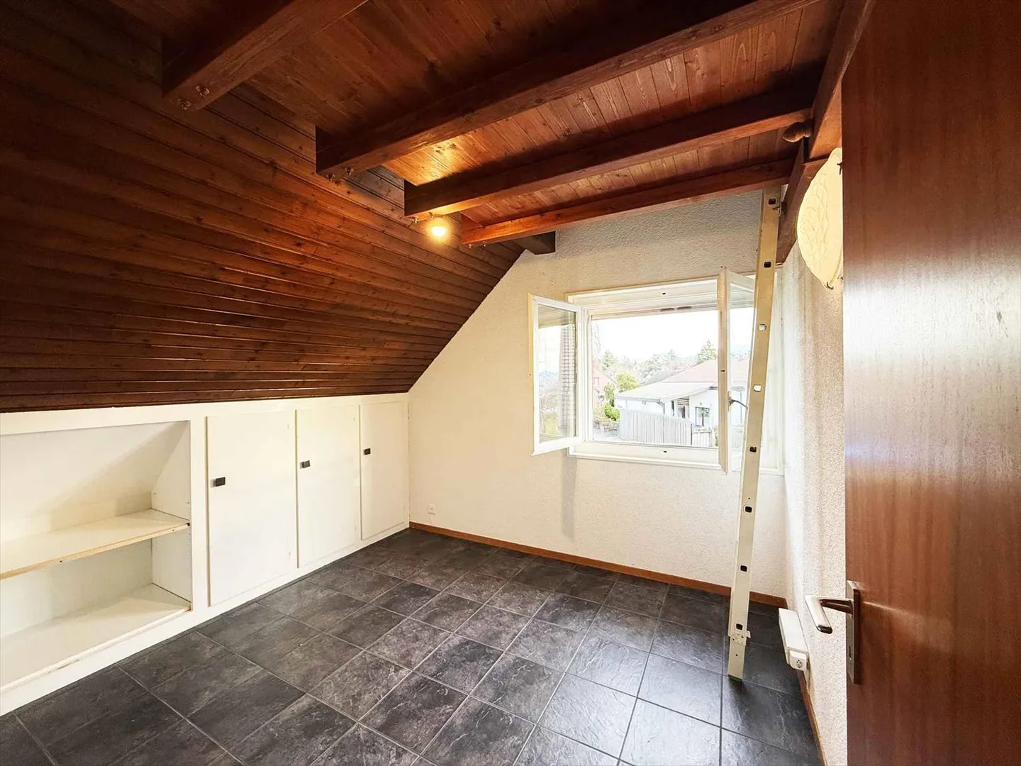 Semi-Detached House 4.5 Rooms - Photo 8 of 9