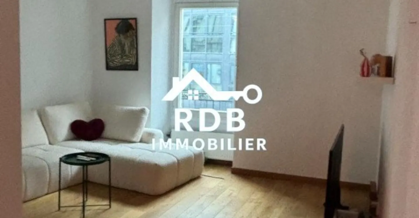 Renovated 4-Room Apartment - Photo 1 of 5