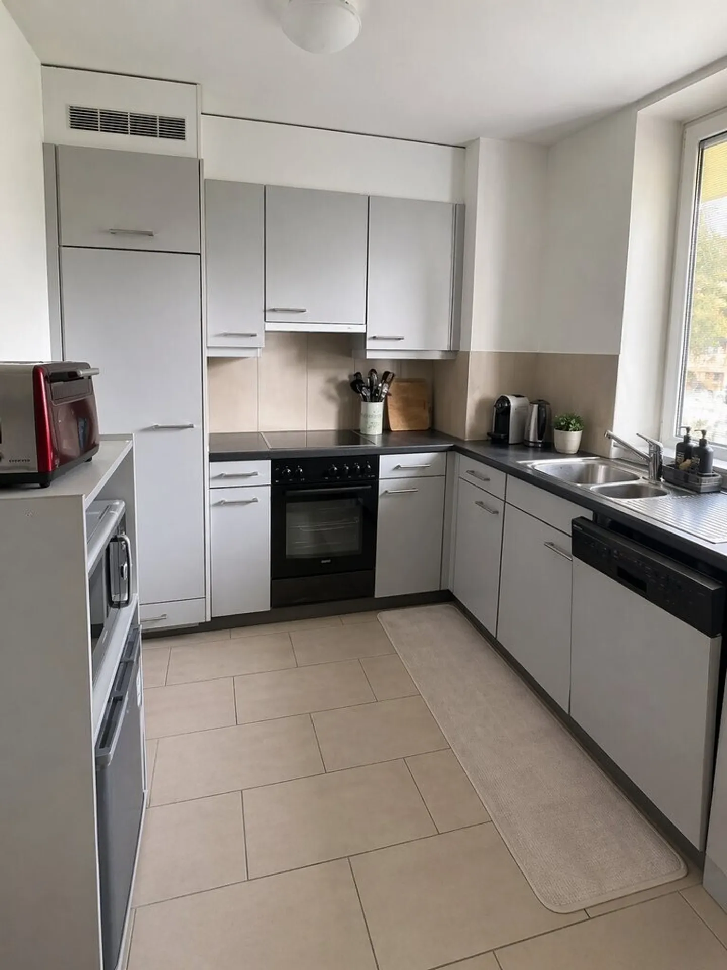 Charmant appartement 3.5 pièces - Photo 2 sur 6
