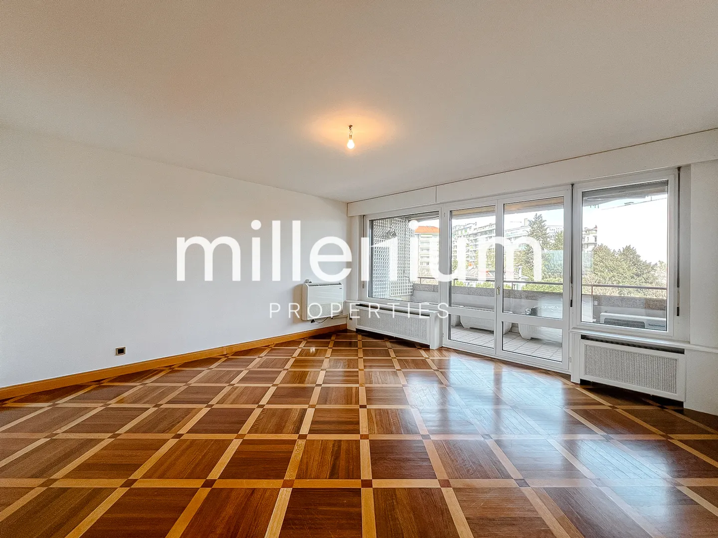 Außergewöhnliche Wohnung gegenüber dem Rhône - Foto 6 von 13