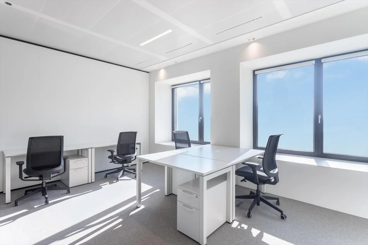 Find office space in Spaces Seefeld for 3 people - everything is taken care of - Photo 1 of 12