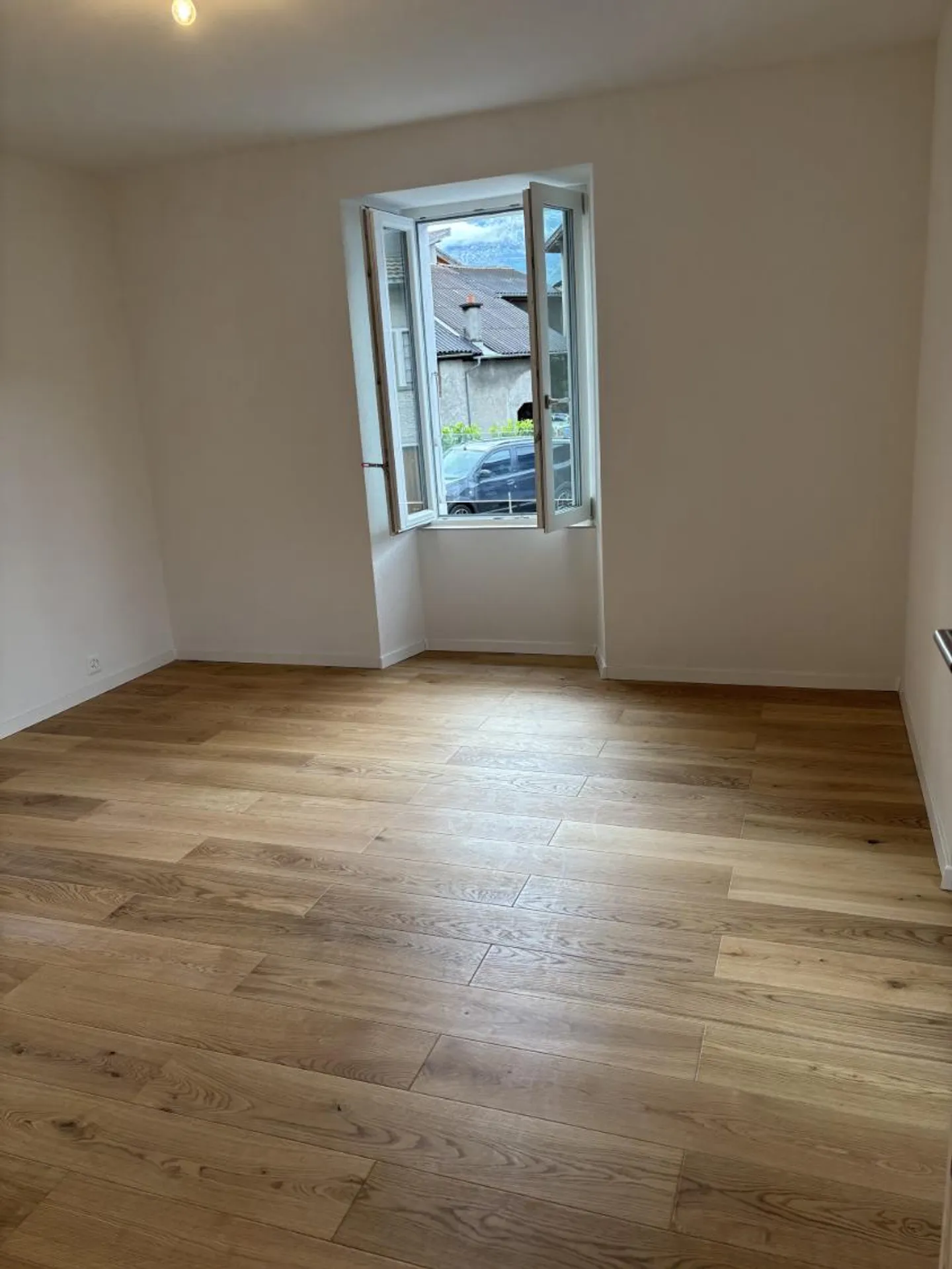 2.5 Room Apartment - Photo 5 of 6