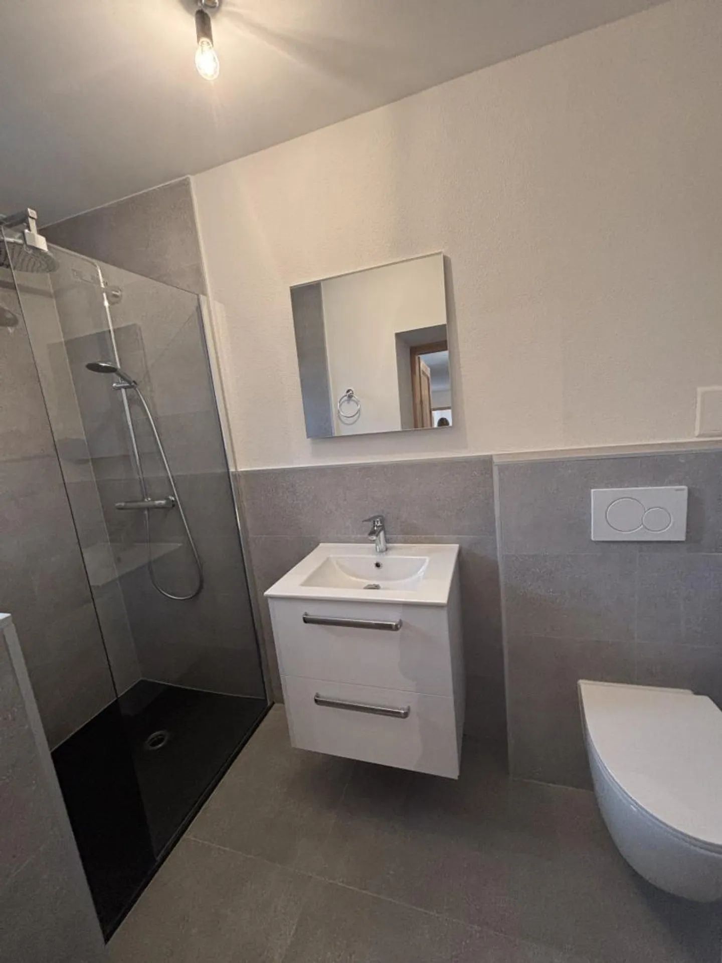 2.5 Room Apartment - Photo 6 of 6
