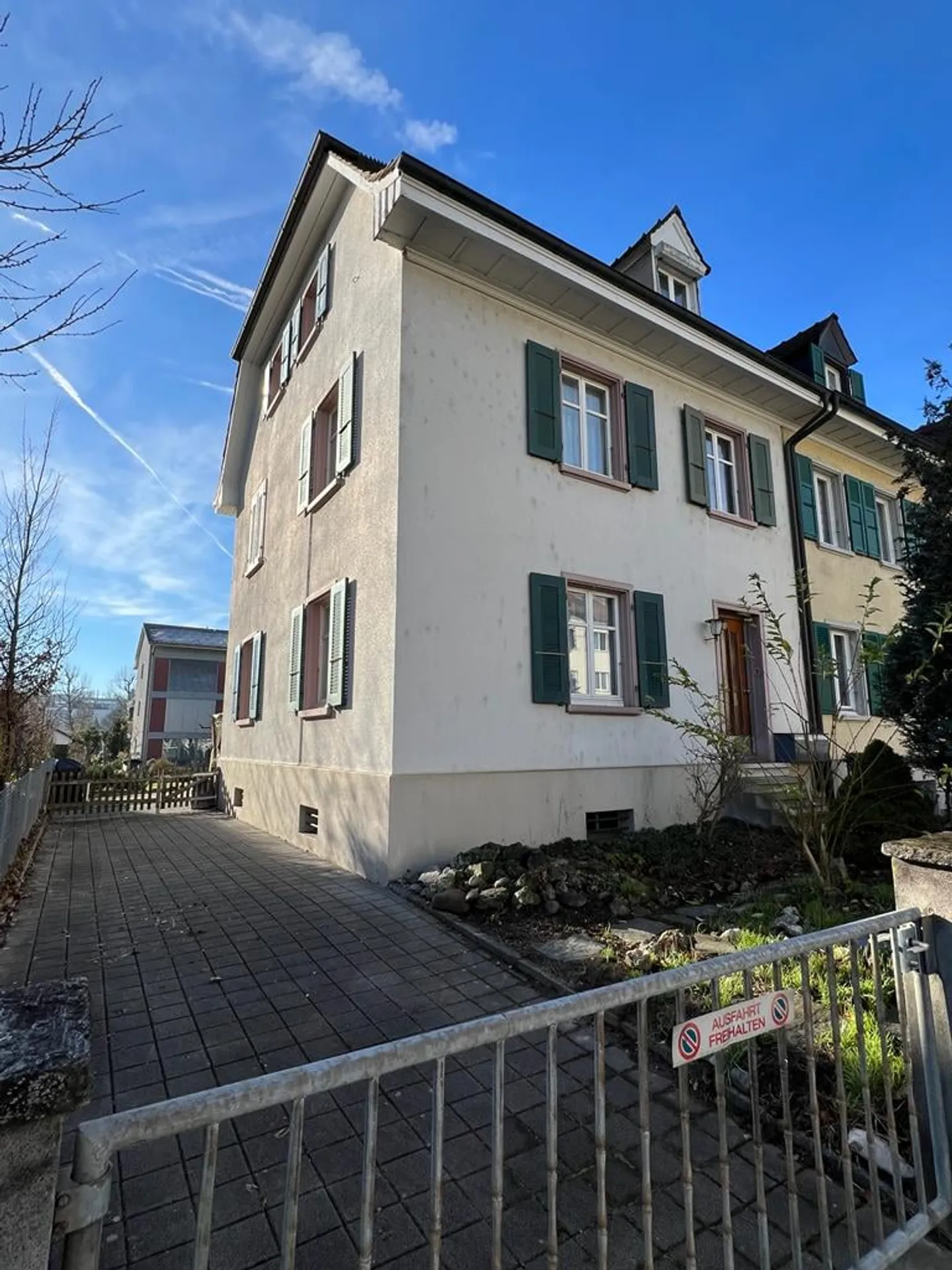Bright Attic Apartment - Photo 1 of 11