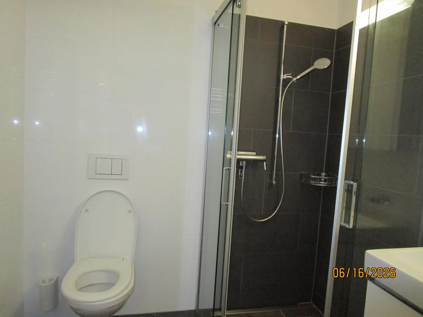 Moderne Wohnung in zentraler Lage - Foto 4 von 10