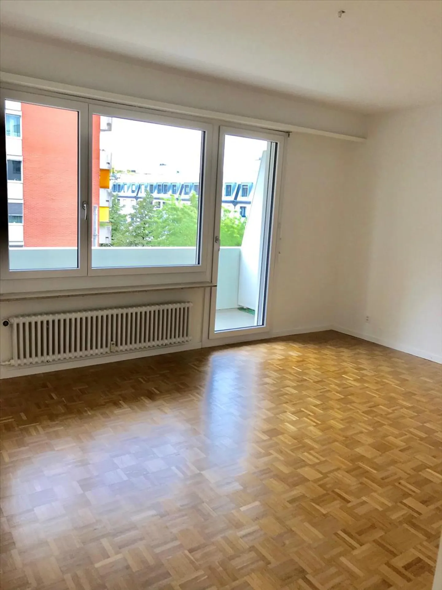 Appartamento singolo cerca nuovo inquilino - vicino a Claramattpark - Foto 4 di 7