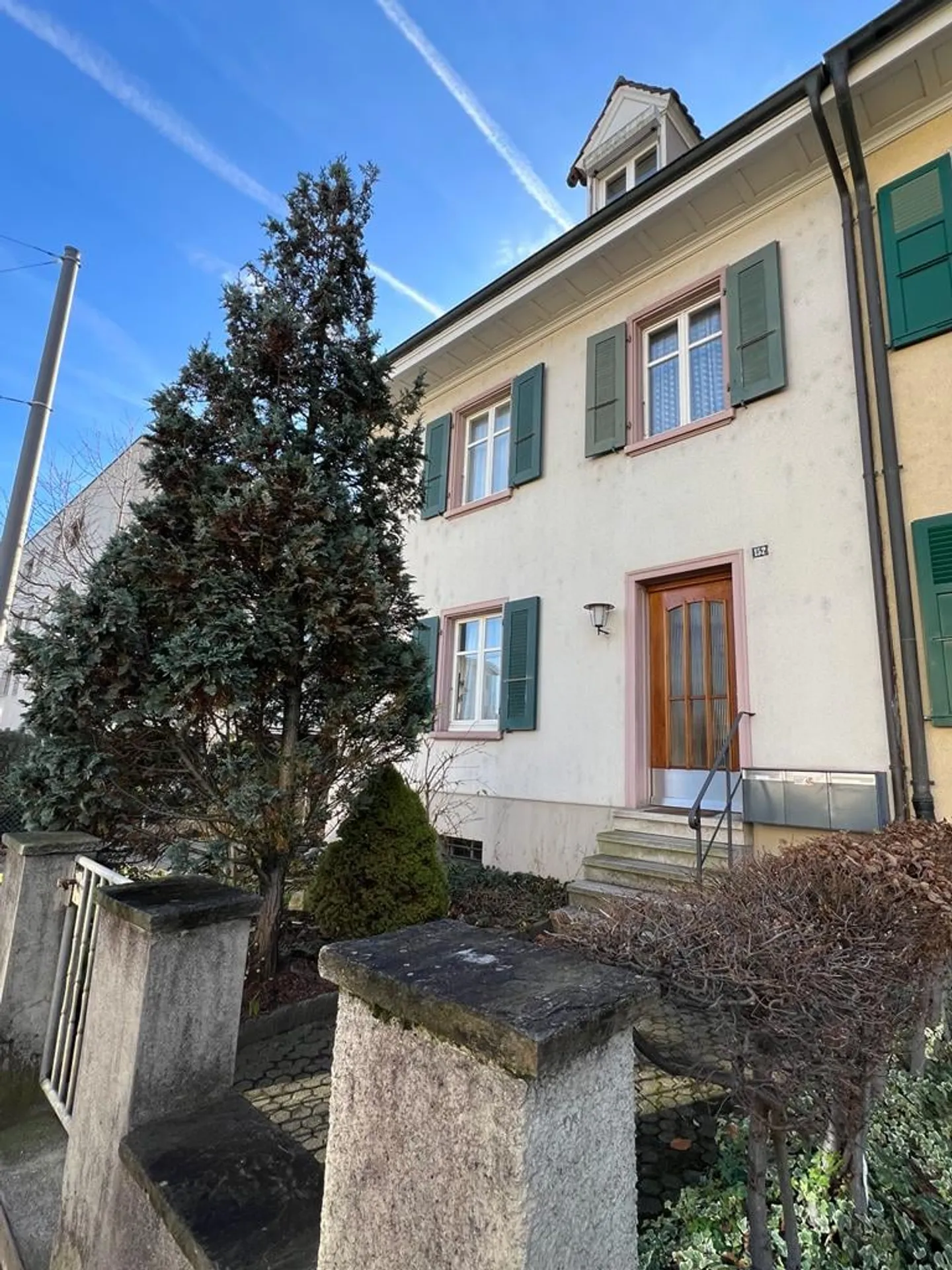 Bright Attic Apartment - Photo 11 of 11