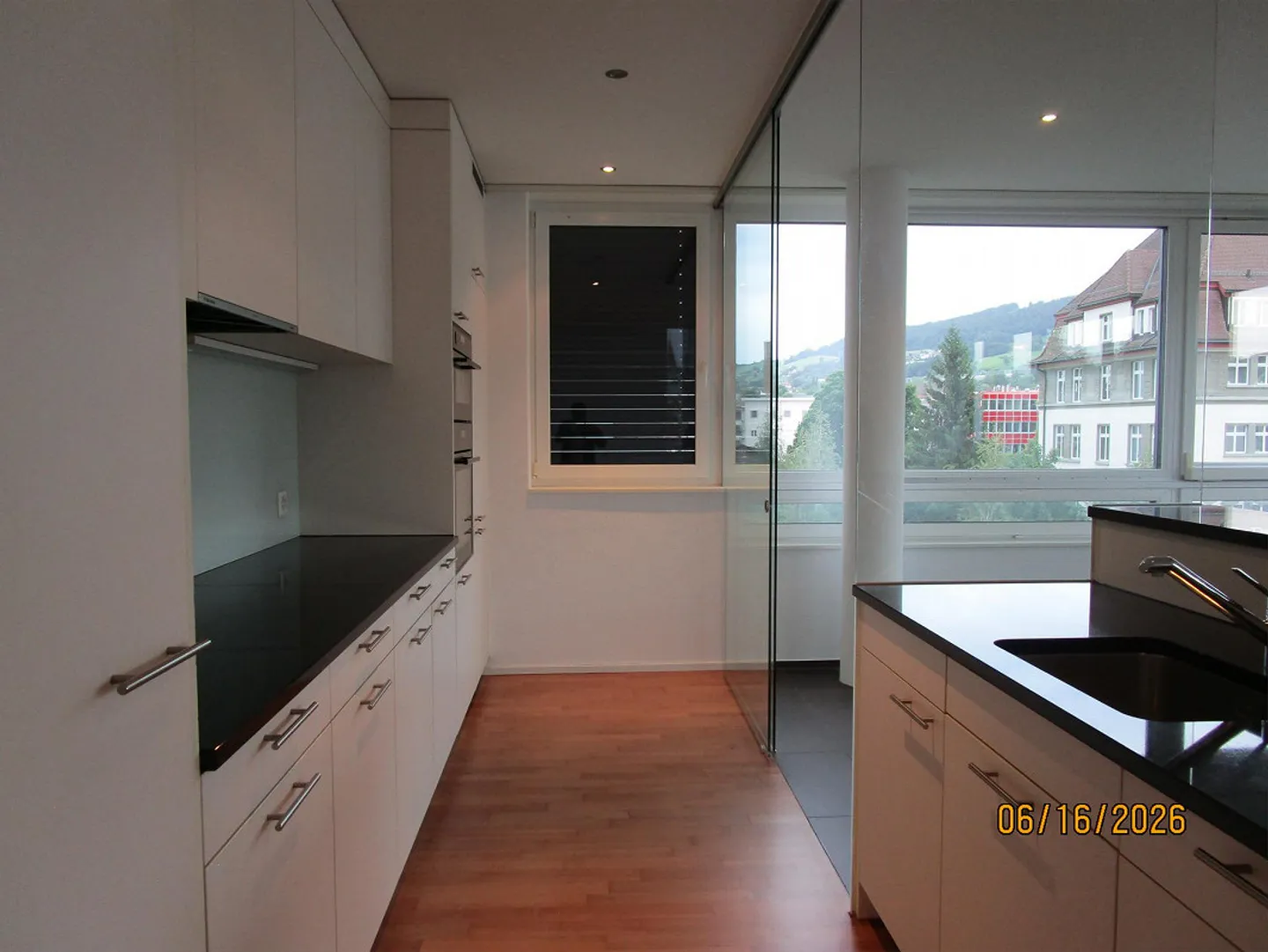 Moderne Wohnung in zentraler Lage - Foto 7 von 10