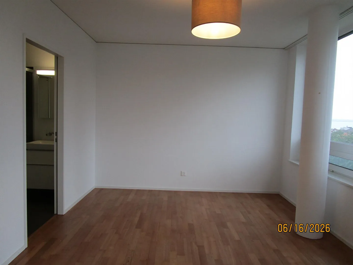 Moderne Wohnung in zentraler Lage - Foto 6 von 10