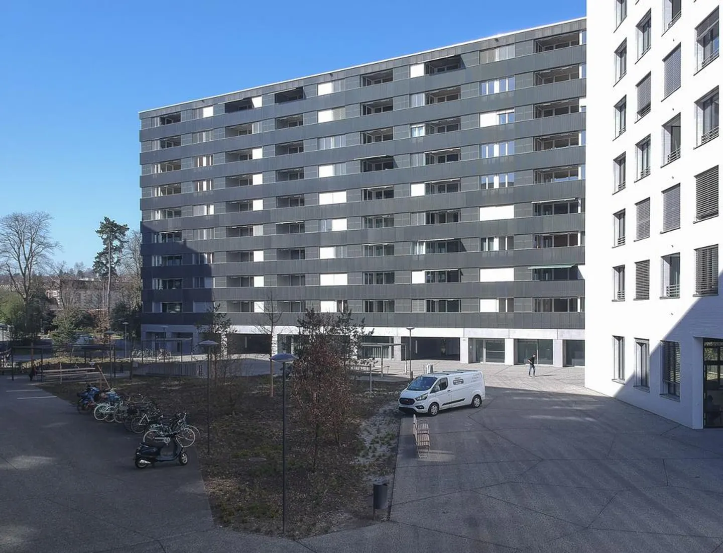 Moderne Wohnung mit Waschturm - Foto 1 von 7