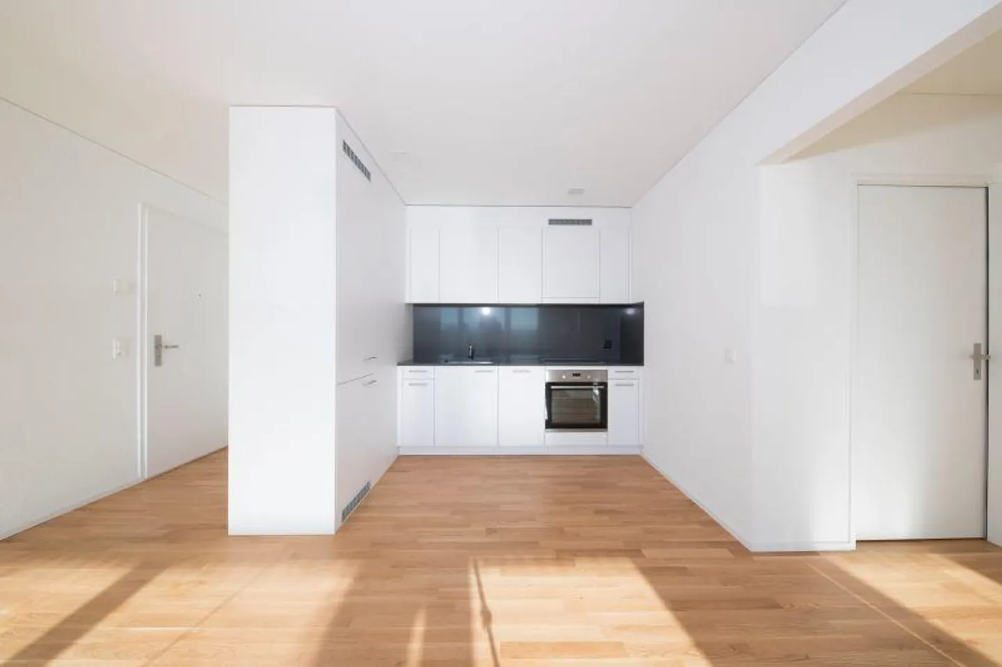 Moderne Wohnung mit Waschturm - Foto 2 von 7