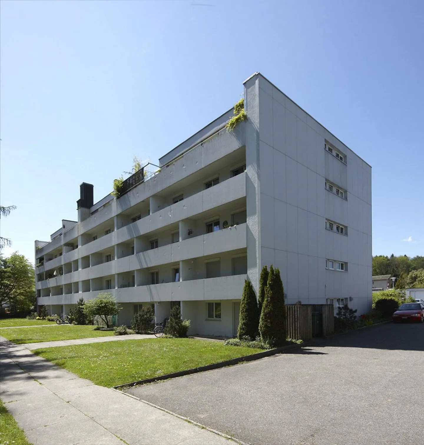 Ruhiges Wohnen in Stadtnähe garantiert! - Foto 1 von 7