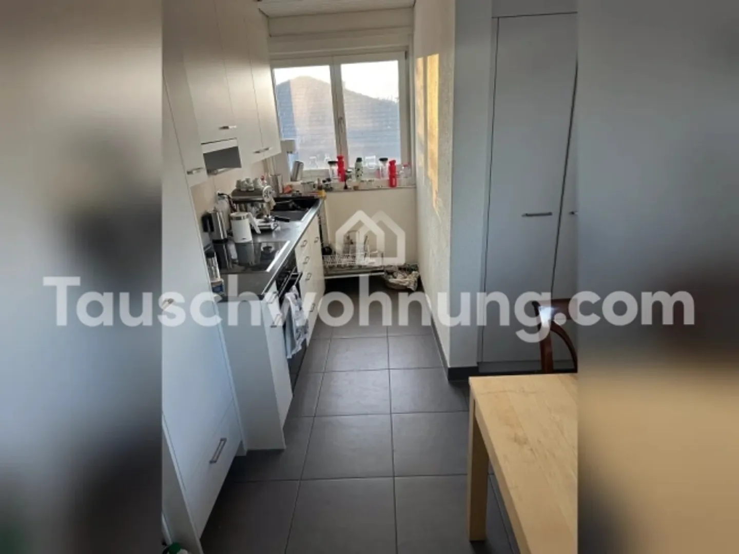 Apartment for rent - Photo 3 of 7
