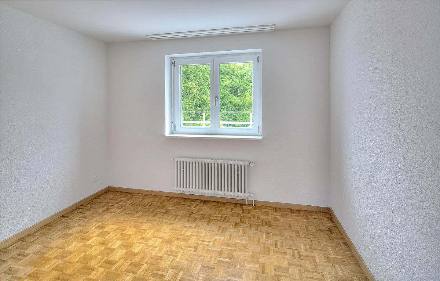 Ruhiges Wohnen in Stadtnähe garantiert! - Foto 5 von 7