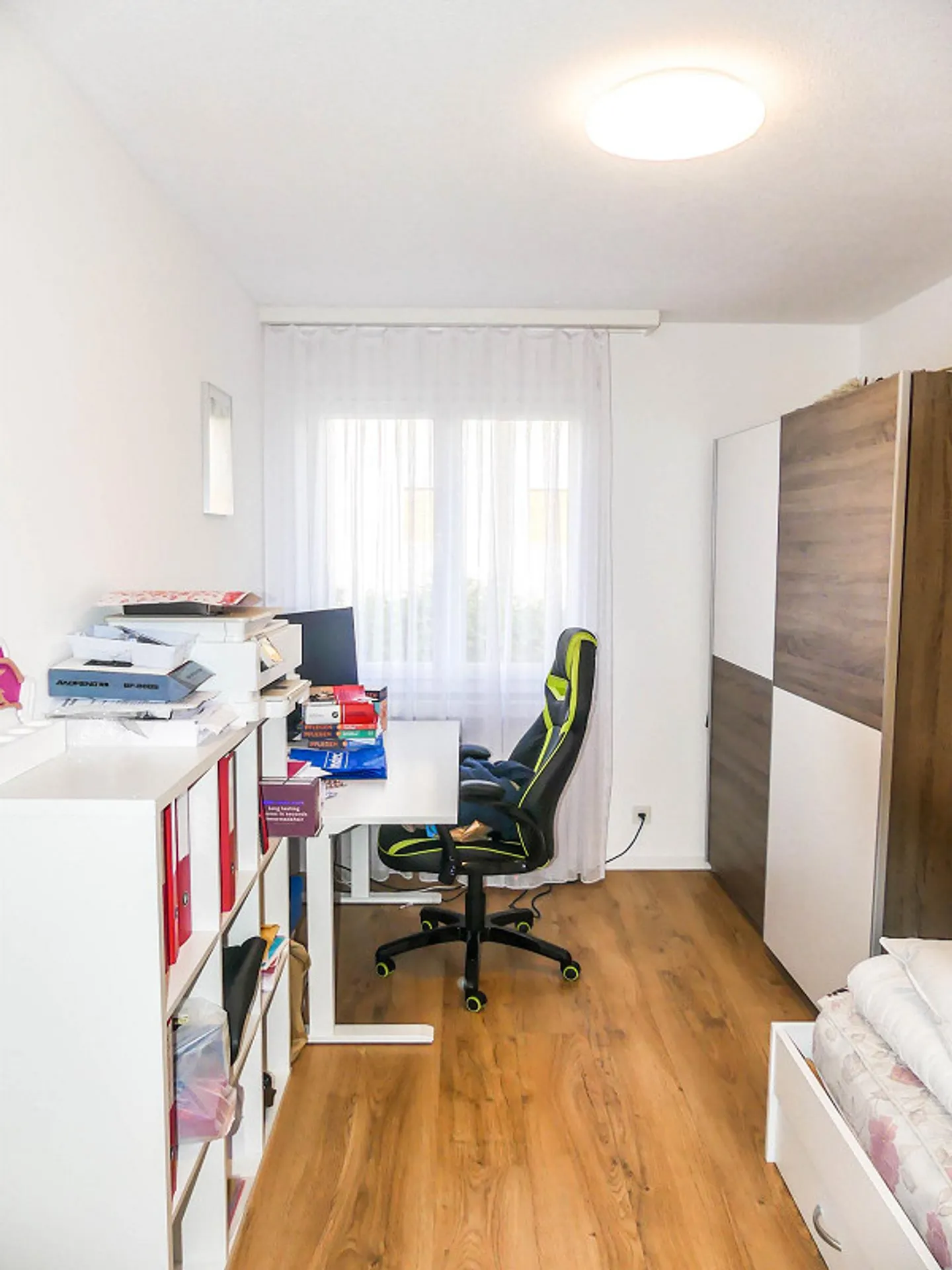 Bright spacious 4 1/2 room apartment - Photo 5 of 15