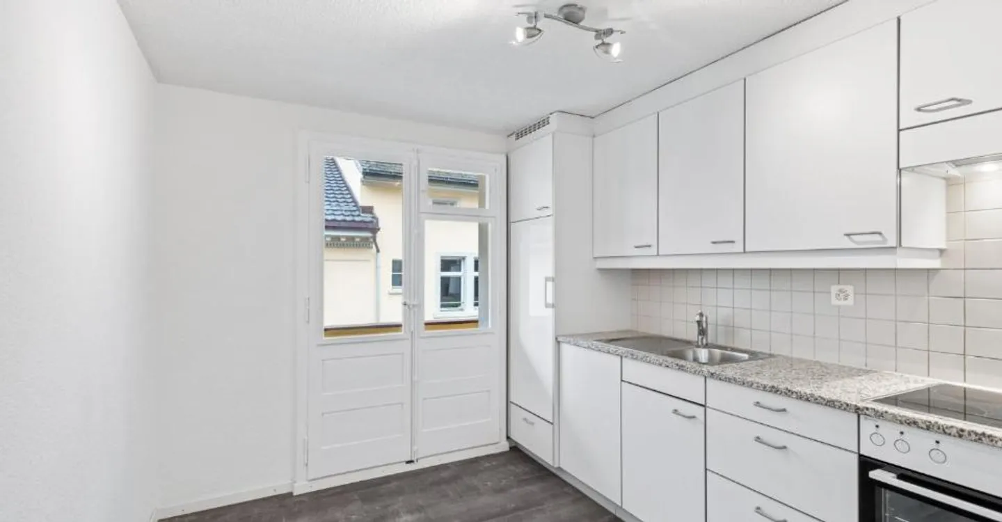 Free net rent gifted + Rent without deposit - Photo 3 of 10
