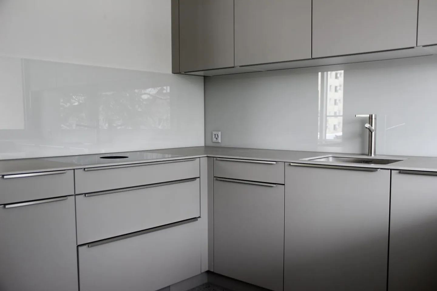 Prima occupazione in un nuovo edificio di 4 famiglie, molto centrale eppure tranquillo - Foto 9 di 12