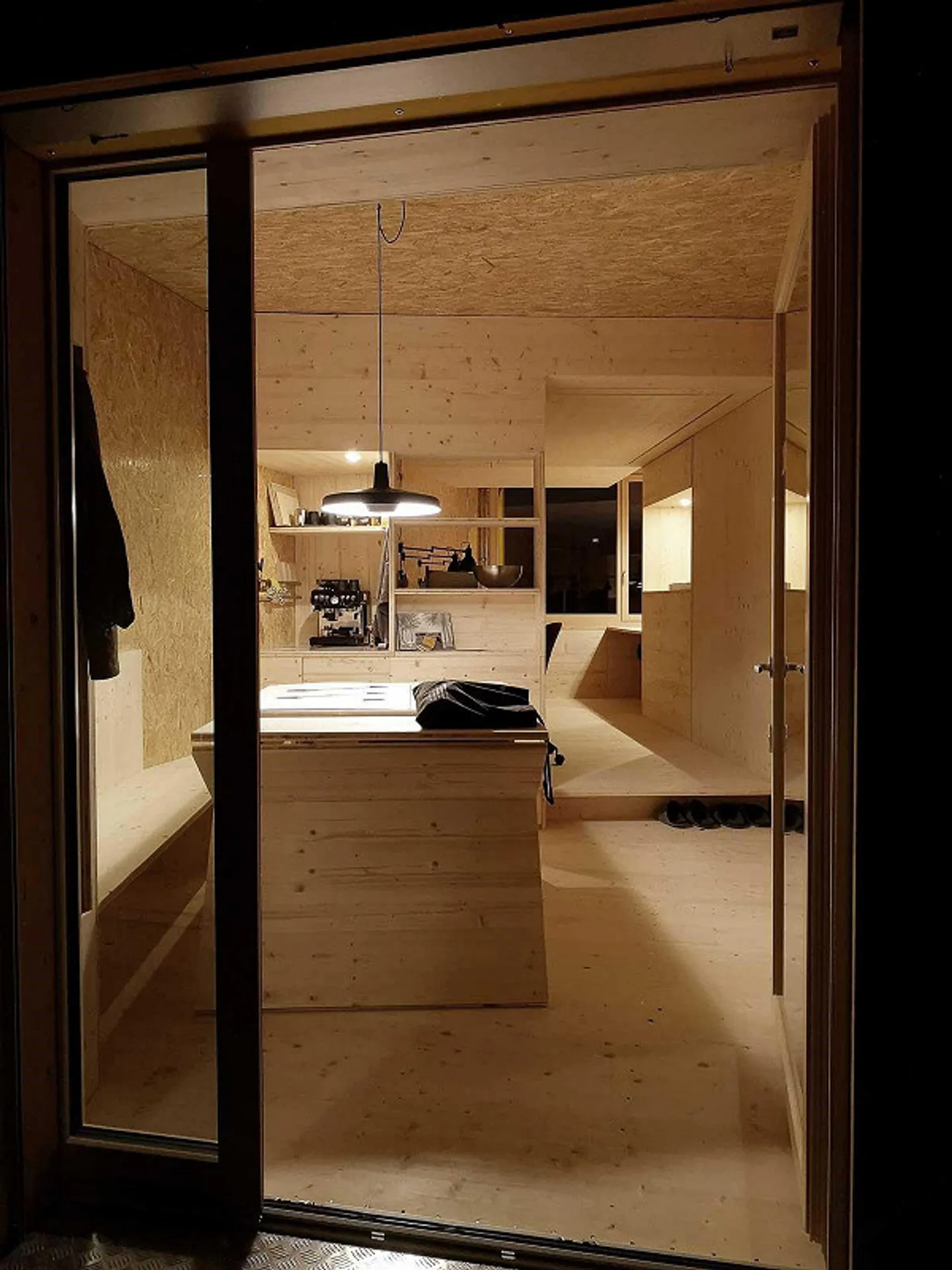 Laitue : Sous-location d'un espace de travail de bureau - Photo 2 sur 4