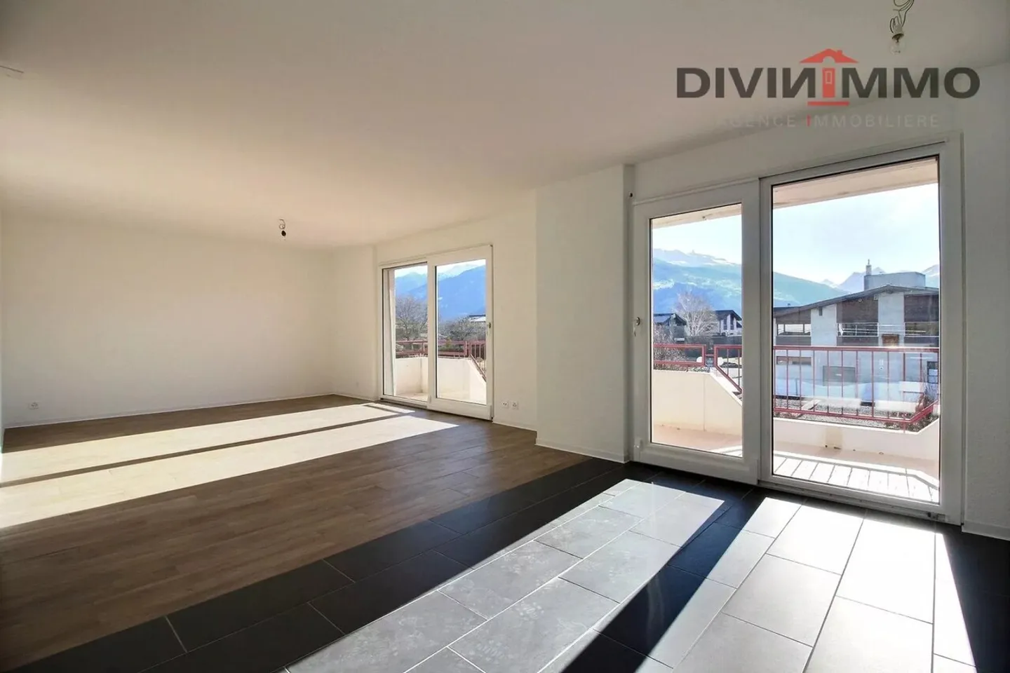 Beautiful 4.5-room apartment with garage and parking space - Photo 11 of 11